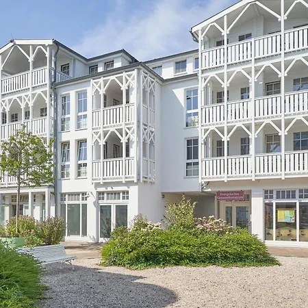 386, Seepark Apartment *