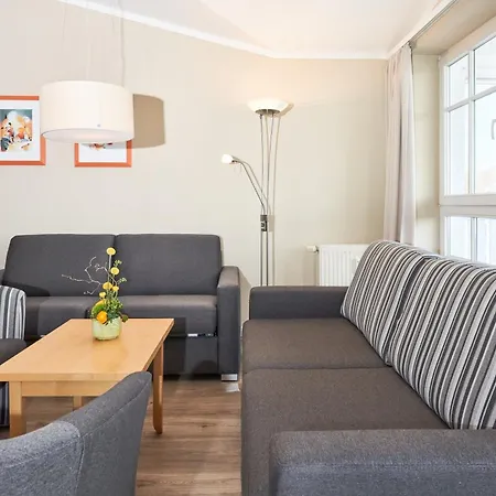 Apartment 386, Seepark